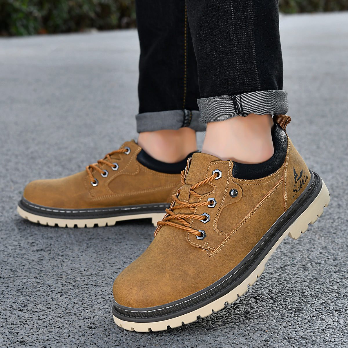British-style Work Boots For Trendy Men