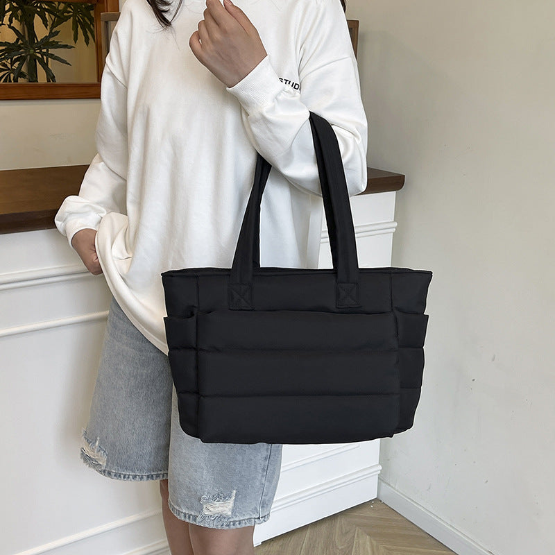 For WoVersatile Embroidered Thread Handbag men